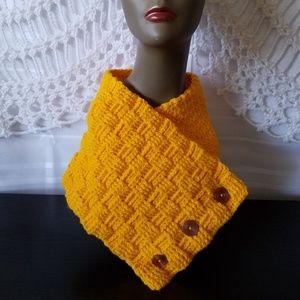 Scarf, Cowl
